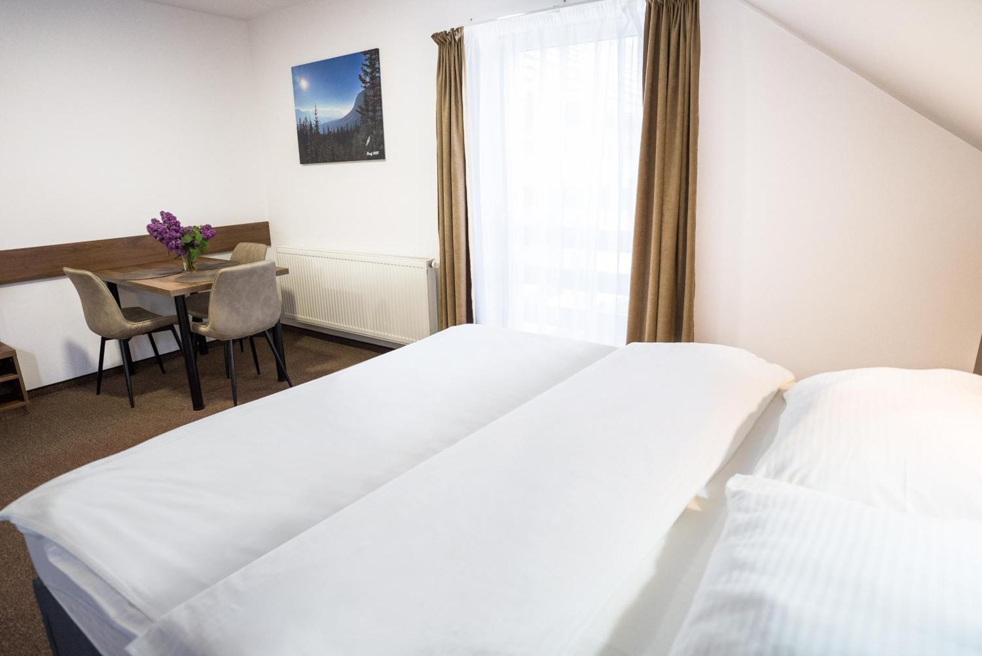 Apartmany Banff Bešeňová Kültér fotó